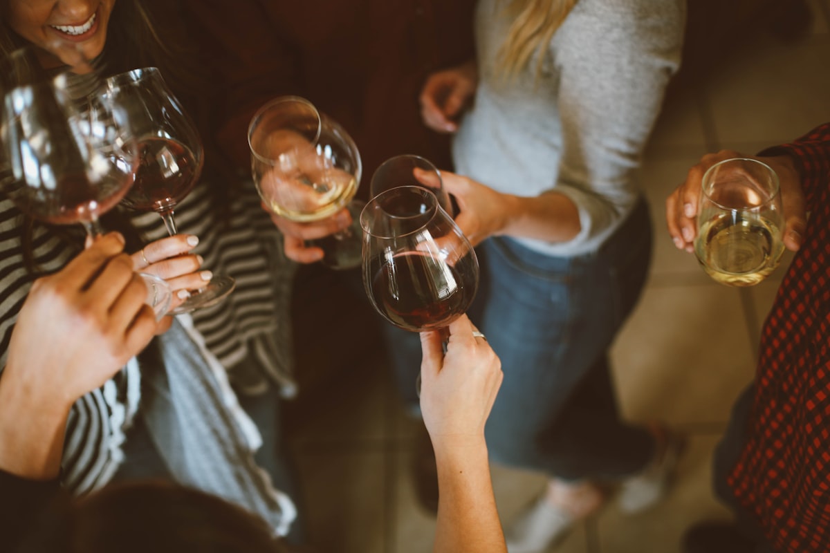 Fumo nelle situazioni sociali: come resistere alla pressione